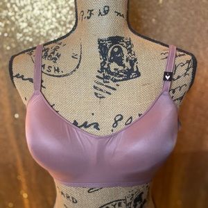 Victoria Secret Bare ✨ Wireless Scoop Lounge Bra - NWT‼️